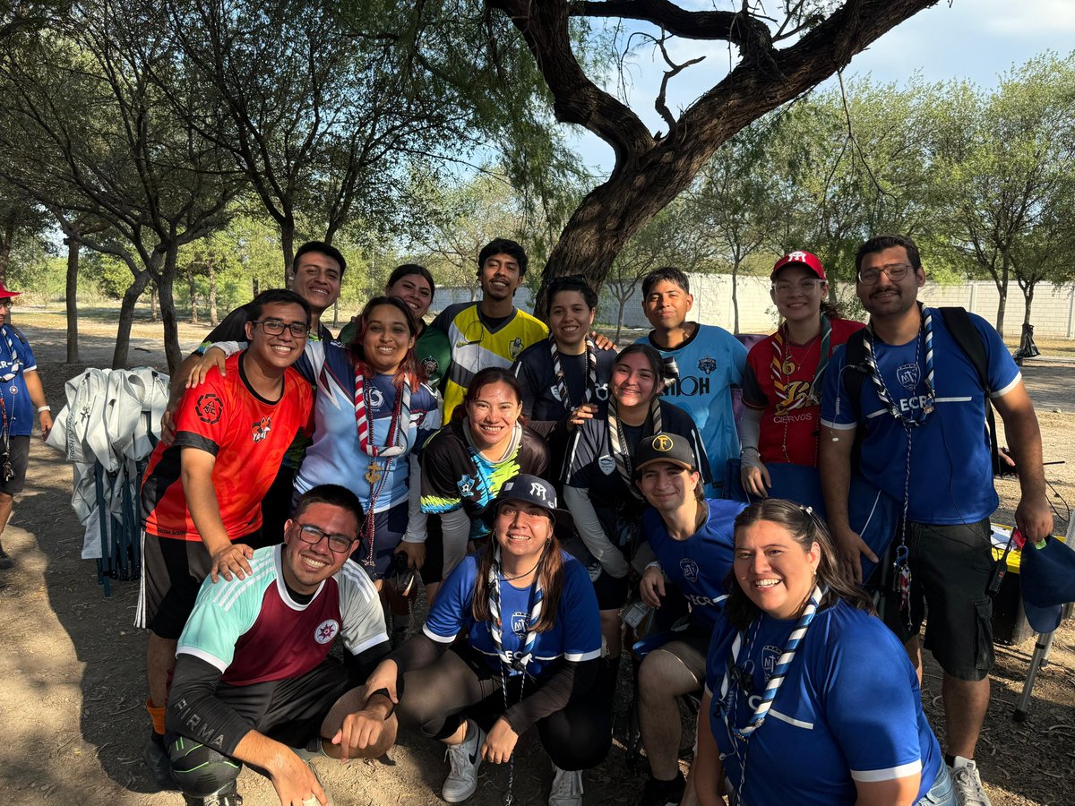 juveniles_mty's tweet photo. ¡Con María y Cristo, nuestro apostolado viviremos! 

¿Cuál fue tu momento favorito del Torneo de Juveniles 2025?🤍🤍🤍 https://t.co/CU9dnJy6y5
