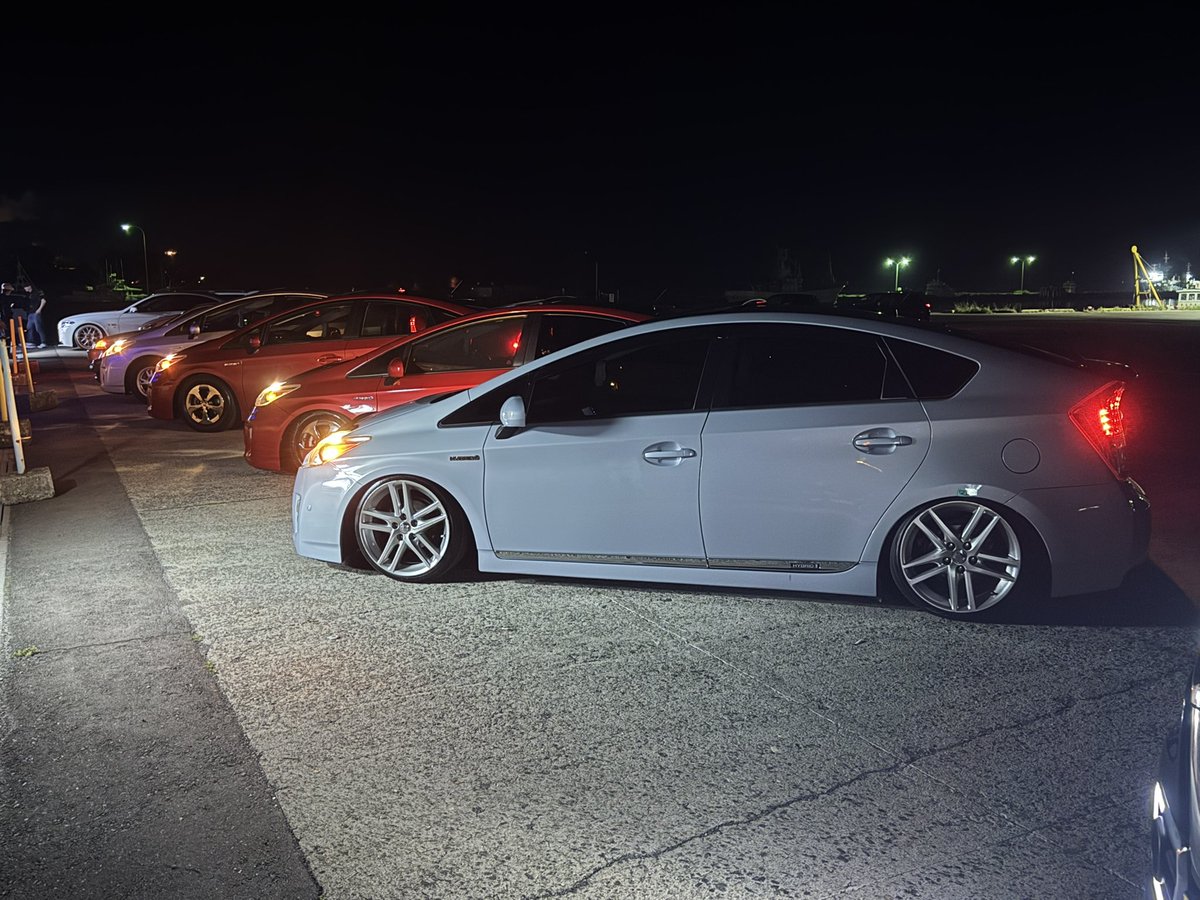 5Shotabo's tweet photo. new genuinewheels!! https://t.co/9Yr504m5wJ