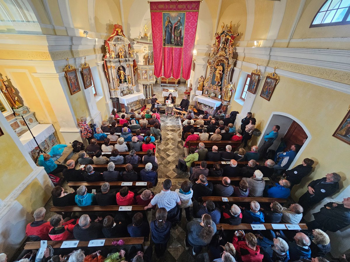 Binkoštni ponedeljek.
- Sv. maša v cerkvi Žalostne Matere Božje na Bukovem Vrhu.
