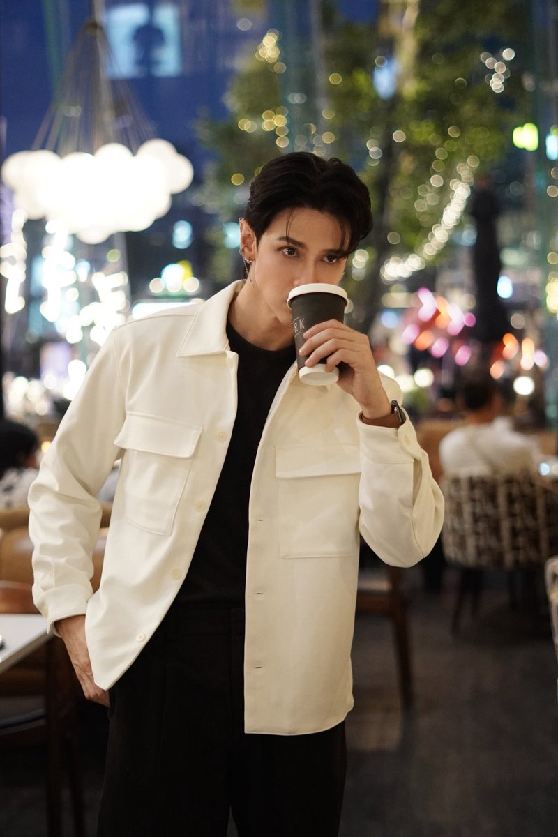 Ndolkn's tweet photo. Dinner with me ? https://t.co/vfKYPSwGIo