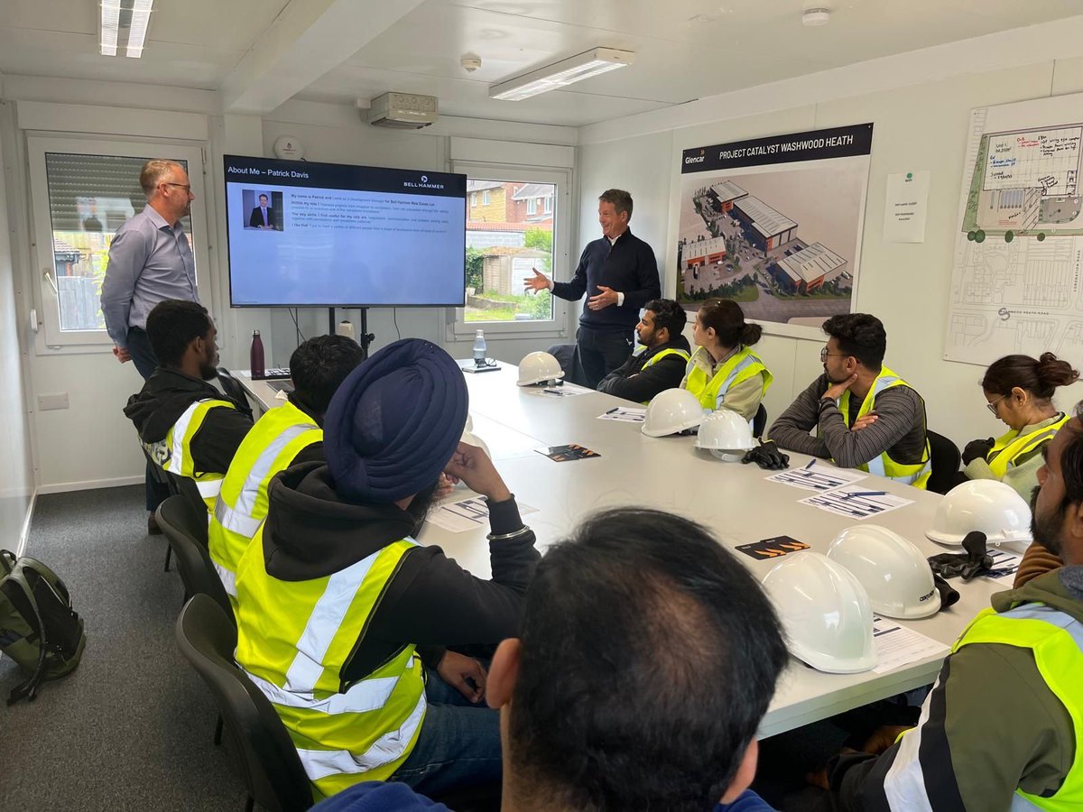 GlencarTweets's tweet photo. 👷‍♀️👷‍♂️ Doing it differently at #Glencar!

We were proud to welcome @MyBCU Construction Project Management postgrads to our Washwood Heath site for a behind-the-scenes tour 🎓

Big thanks to our client @avivainvestors &amp; partners Bell Hammer Ltd 
#SocialValue #ConstructionCareers https://t.co/Idhu9L2W9i
