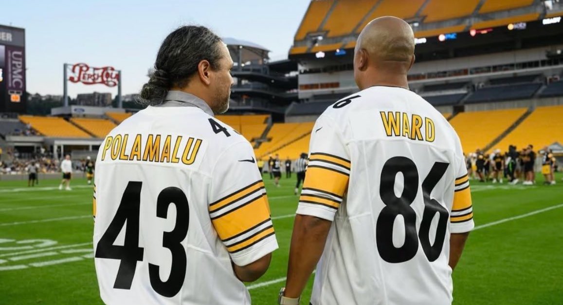 matthewluciow92's tweet photo. They were the definition of what it means to be a Pittsburgh Steeler

#steelers https://t.co/CkxkkfmSY8