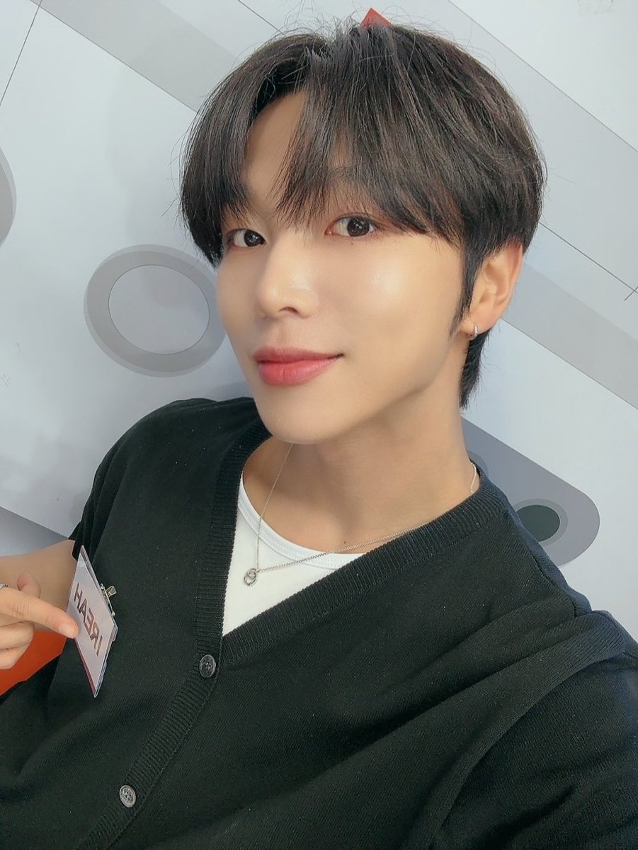 officialSEVENUS's tweet photo. [📸]

Radio'n Us에 세븐어스의 등장이라😍

#SEVENUS #세븐어스
#희재 #HEEJAE #이레 #IREAH 
#사랑해도될까요 https://t.co/3UjBtRs2JY