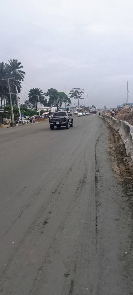 AnngodwinJ's tweet image. Fact check: Did Tinubu commission uncompleted Eleme-Onne road? guardian.ng/news/fact-chec…
#Road
#PresidentTinubu
#MinisterofWorks
#DavUmahi
@sunnydada24 , @WSoyinkaCentre ,@Mediacareerngr