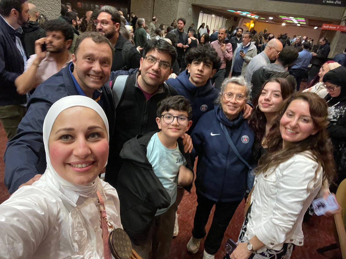 tarekktelehmd's tweet image. I spent a nice weekend in London. Got to meet a few friends and attended a great Concert.
قضيت وقتاً جميلاً في لندن، حيث التقيت بعدد من الأصدقاء وتبادلنا النقاش حول مواضيع متنوعة.
سعدت أيضاً بحضور حفل "اوركسترا لندن العربية"، والذي كان مميزًا بأجوائه.
لندن مدينة رائعة، مليئة…