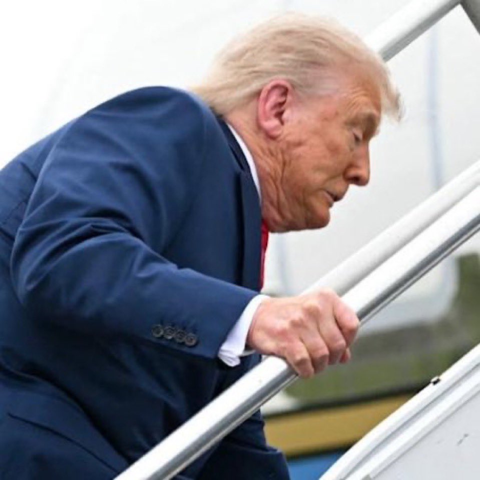 A feeble old man gripping onto the stair rail for dear life, knowing the next fall is coming. Americans deserve better.
