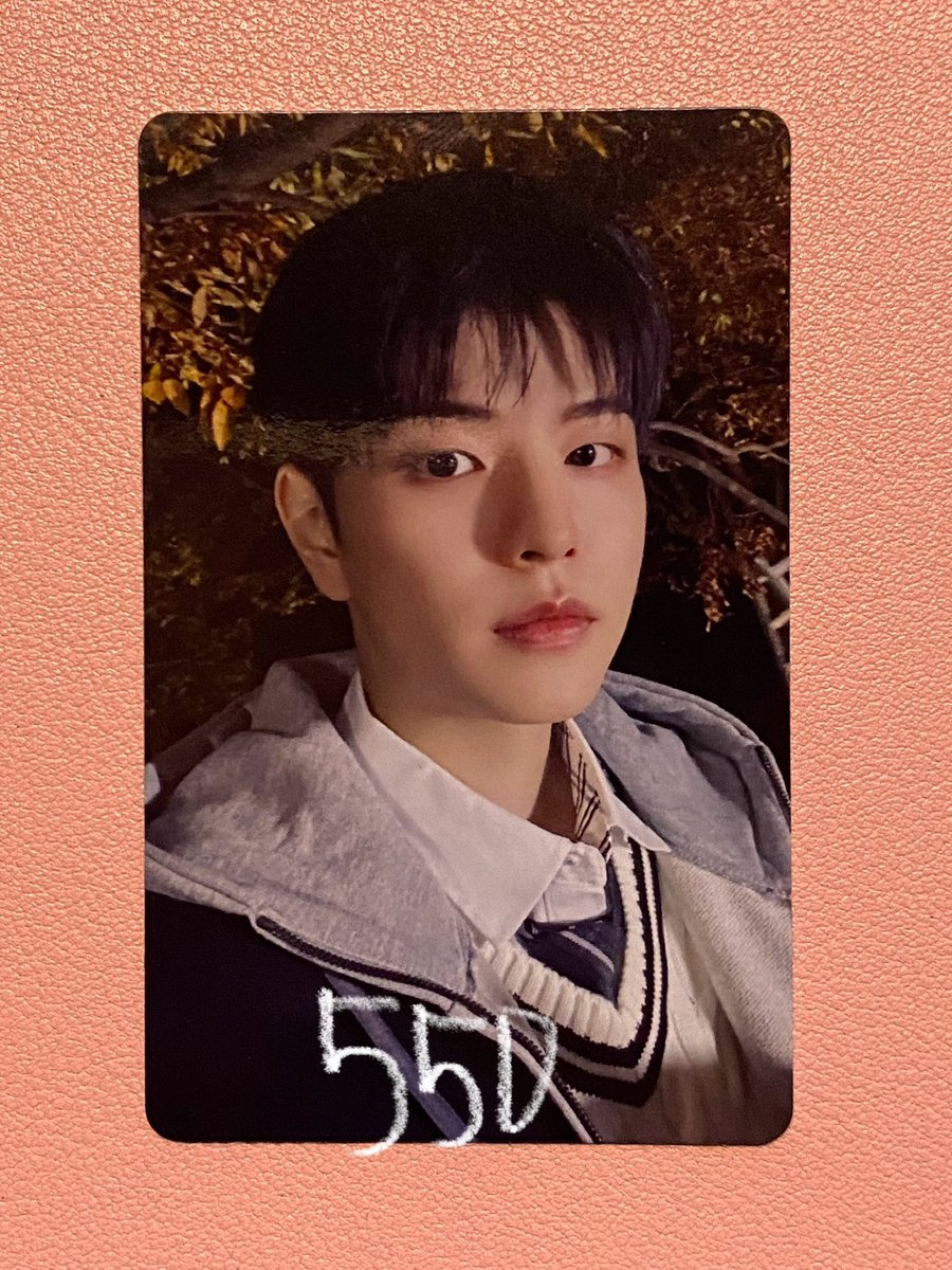 922cart_'s tweet photo. wts lfb skz ph | #annsells 

seungmin hop pobs

✧ ₱550 each
✧ mint condi

dop: prio payo / 2 days reservation
mop: maya/gcash
mod: jnt only

dm/reply to mine ! 

❌ rush shipping

🏷️skz stray kids kim seungmin mukor bdm jypshop pob hop pony https://t.co/2uOXDwqFat