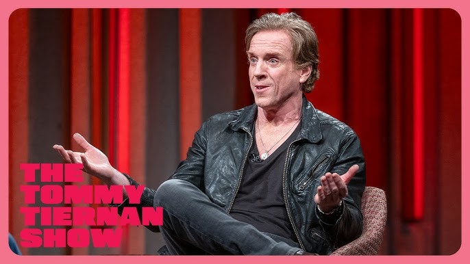ICYMI Damian Lewis was on the Tommy Tiernan Show! He discussed #WolfHall, opened up about Helen’s passing, sang "She Comes” with RTE orchestra and announced live shows in Ireland 🎸Watch his segment here: damian-lewis.com/2025/04/20/590… #DamianLewis #DamianLewisMusic #HelenMcCrory