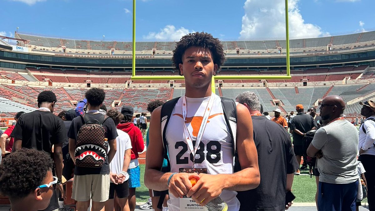 Six Star Football | PLUS+ (@sixstarfootball) on Twitter photo TEXAS PROSPECT CAMP COVERAGE | Offensive talent impresses, big names and risers shine in Lone Star
📍Austin, TX🗓️June 1
🔥Nation's top recruits shine, offensive spotlight
📖Scouting Reports + Standouts
STORY: ▶️sixstarfootball.com/article/event-…
<a href="/zo_blakeslee/">Lorenzo”Zo” Blakeslee</a> <a href="/blaylock_23/">Derrick Blaylock</a> <a href="/Burton_Trey5/">Trey Burton</a> TEXAS PROSPECT CAMP COVERAGE | Offensive talent impresses, big names and risers shine in Lone Star
📍Austin, TX🗓️June 1
🔥Nation's top recruits shine, offensive spotlight
📖Scouting Reports + Standouts
STORY: ▶️sixstarfootball.com/article/event-…
<a href="/zo_blakeslee/">Lorenzo”Zo” Blakeslee</a> <a href="/blaylock_23/">Derrick Blaylock</a> <a href="/Burton_Trey5/">Trey Burton</a>
