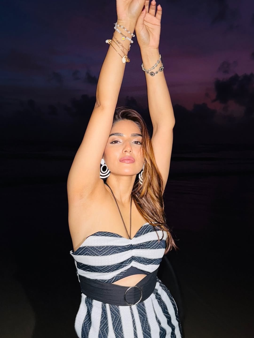 GtAb8pqaYAApBTC?format=jpg&name=large