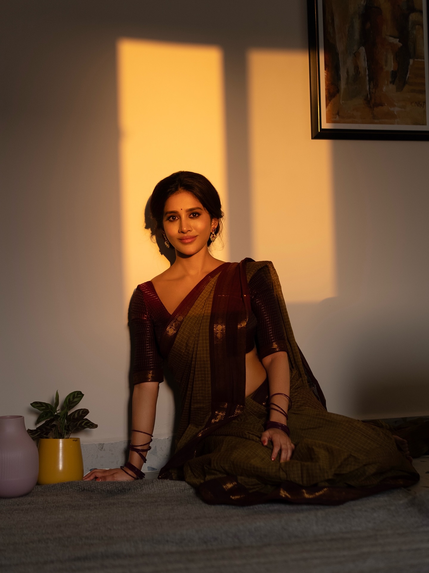 GtAbpfTbQAAX9UM?format=jpg&name=large