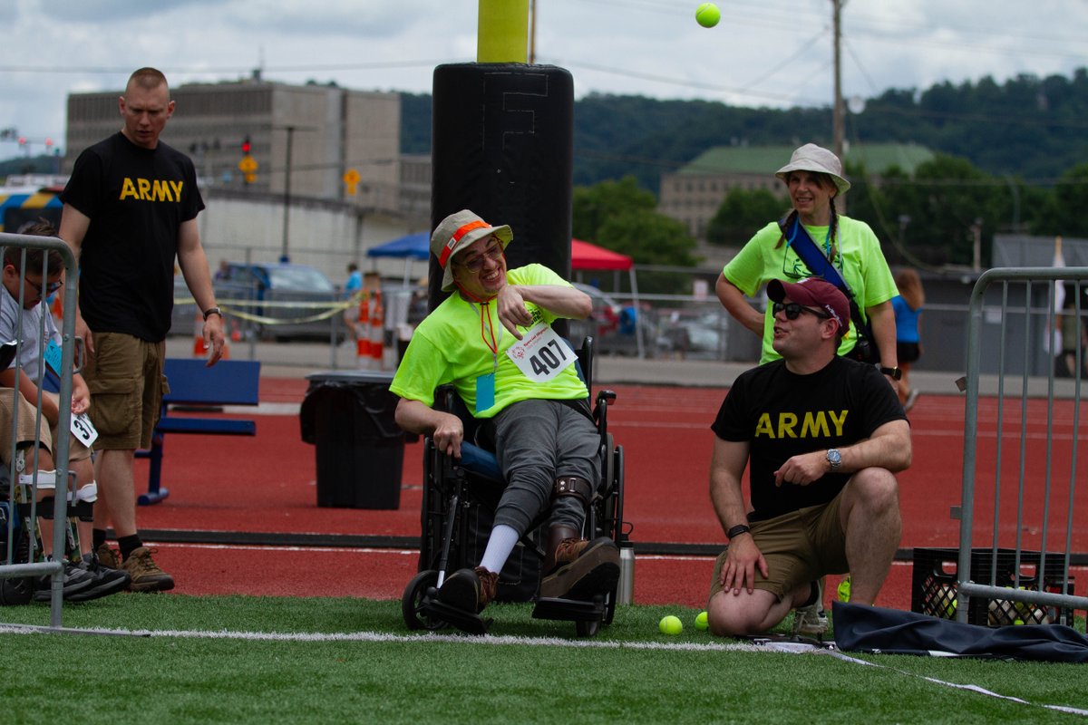 WVNationalGuard's tweet image. West Virginia National Guard #Soldiers and #Airmen supported over 550 @SpecialOlympics participants during the Special Olympics West Virginia #SummerGames at Laidley Field in Charleston, West Virginia Jun. 7-8, 2025. @jimdseward #OneGuard #PressOn #Partnerships