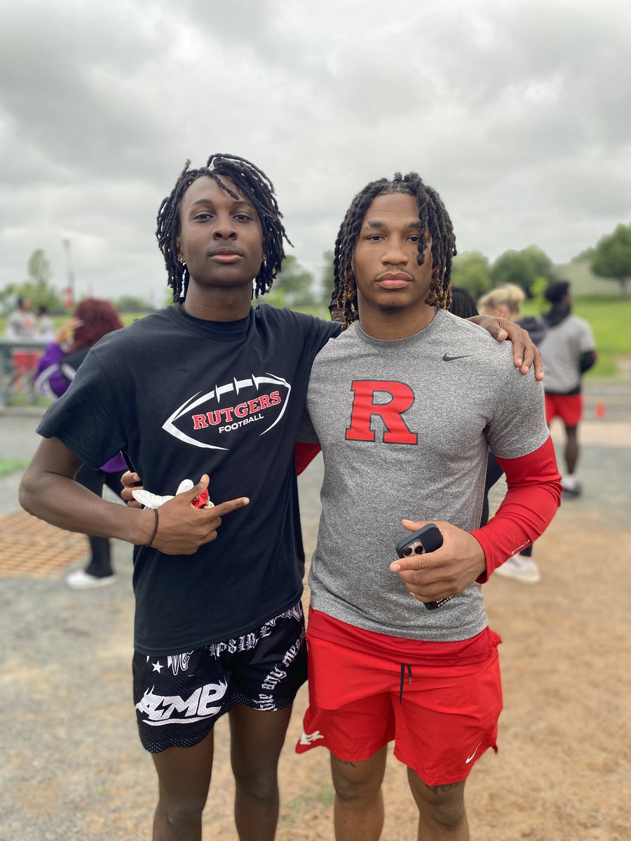 Troy Hampton tweet media