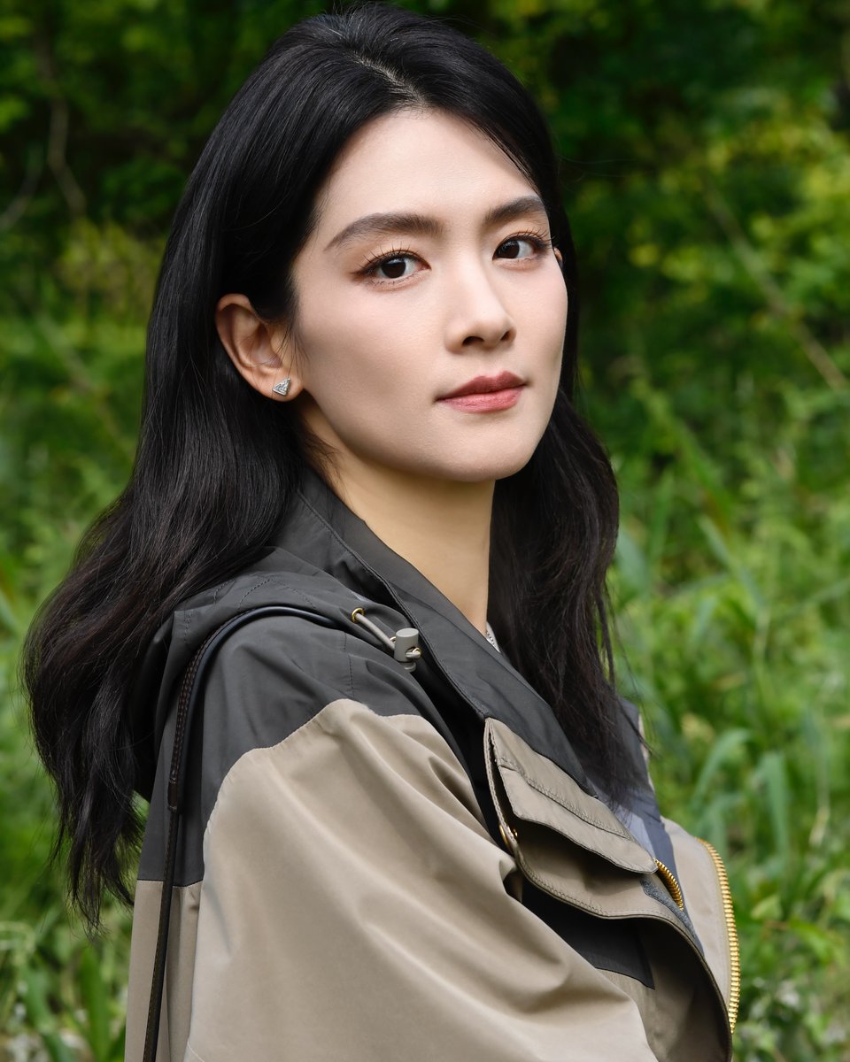 Prada's tweet image. Discover Prada Ambassador Chen Haoyu’s journey, a fusion of unfolding discoveries. Bridging moments of serene stillness and vibrant motion, this Prada Mode Osaka beautifully embodies the spirit of place and presence.

#Prada #PradaMode 
#ChenHaoyu