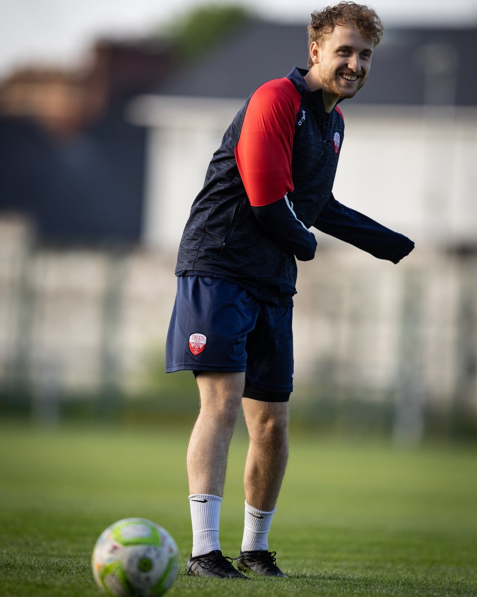 𝗪𝗵𝗲𝗻 𝗜𝘁'𝘀 𝗠𝗮𝘁𝗰𝗵𝘄𝗲𝗲𝗸 😁

All eyes on Friday when we host Bray Wanderers in the first of two games at the Markets Field this weekend 🙌

🎟️ - TreatyUnitedFC.com/tickets

📸 @KBDPhotos 

#WeAreTreaty