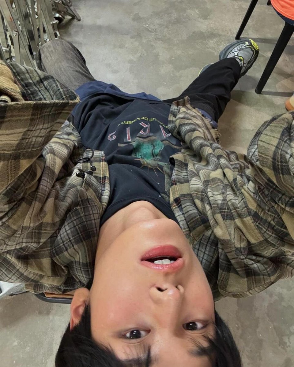 vvvic (@juyeonoid) on Twitter photo 