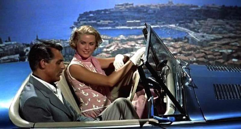 Un film solaire, drôle, avec des rebondissements, du charme, de l’élégance et des paysages sublimes. Ca date de 1955, c’est signé Alfred H et c’est à chaque fois un vrai plaisir à revoir. La main au collet. Grace, Cary, et Cannes.