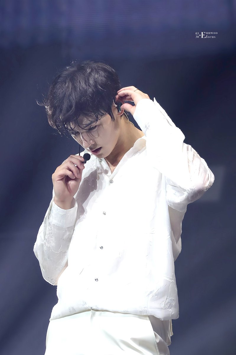 onlyeunwoofocus's tweet photo. 250607 
✨🤍🤍
#차은우 #CHAEUNWOO https://t.co/5RcQ2qMx9B