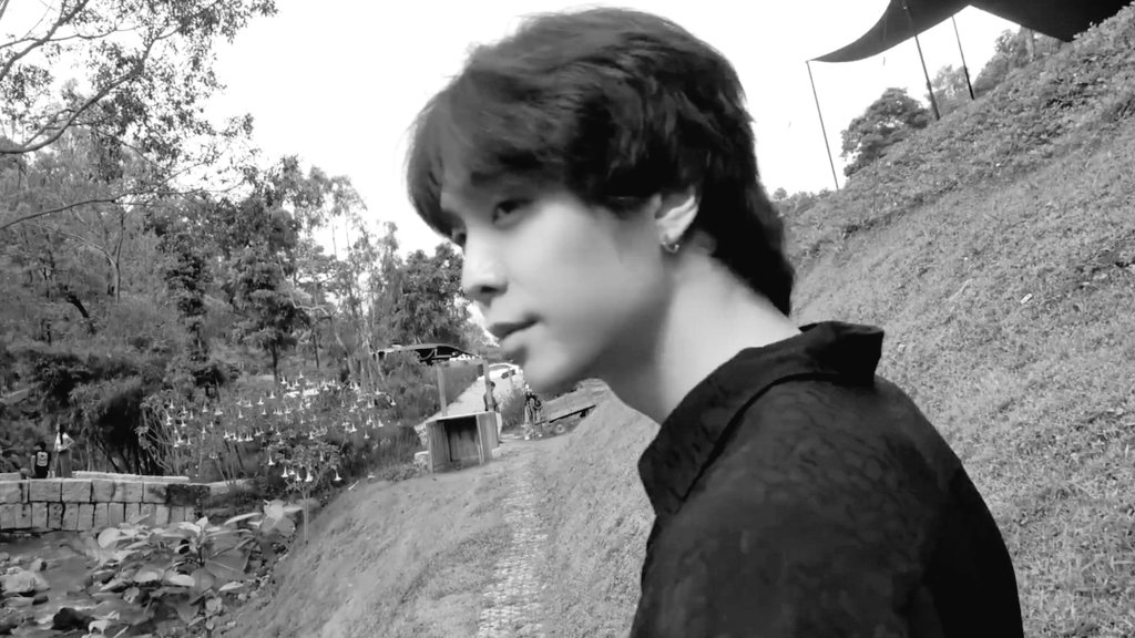 In a perfect world, I’d kill to love you the loudest.