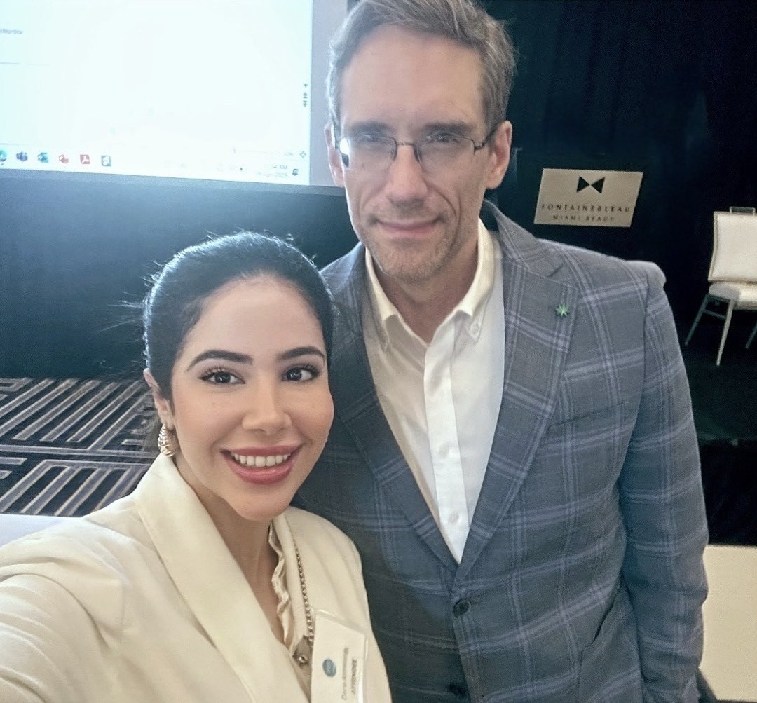 aalthwanay1's tweet image. Weekend wrap up from @FesCourse
Had an incredible time with amazing faculty & colleagues!
Big thanks to @MetabolicEndo & @SighPichamol for organizing! 👏
It was a real eye opener as we don’t get enough exposure to #endobariatric #EBT, and the future looks 🌟
🔑 Take-home…