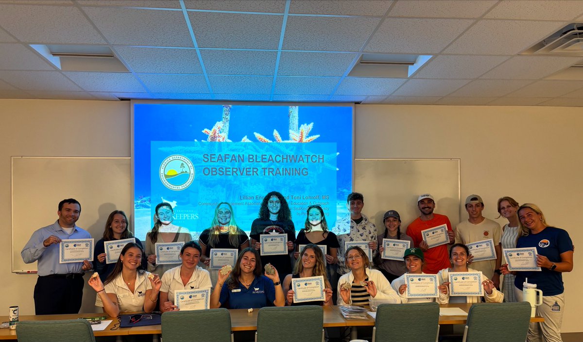 Big thanks to <a href="/SeaKeepers/">SeaKeepers Society</a> for leading a SEAFAN BleachWatch training session for our <a href="/RestorationHub/">Florida Re5 Hub</a> interns! Trainings like this are helping us better protect and monitor the health of our coral reefs. Visit the SEAFAN BleachWatch website to sign up for their next training.