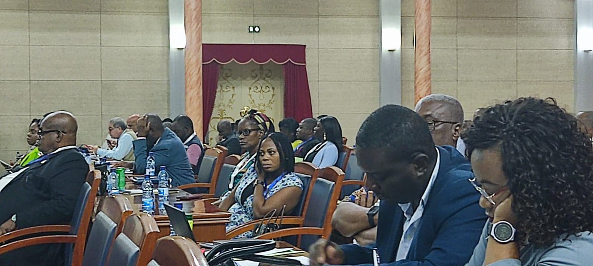 FRS (@fundacionfrs) on Twitter photo Los Premios a la Excelencia Sanitaria en Guinea Ecuatorial – PALES ¡Ya tienen ganadores! Objetivo: evaluar, consolidar, incentivar y fomentar el compromiso de los Distritos Sanitarios en este ámbito. <a href="/AECID_es/">AECID</a> <a href="/GuineaSalud/">Guinea Salud</a> <a href="/CooperacionESP/">Cooperación Española</a> <a href="/UNICEFGuineaEcu/">UNICEF Guinea Ecuatorial</a> shre.ink/ecOm Los Premios a la Excelencia Sanitaria en Guinea Ecuatorial – PALES ¡Ya tienen ganadores! Objetivo: evaluar, consolidar, incentivar y fomentar el compromiso de los Distritos Sanitarios en este ámbito. <a href="/AECID_es/">AECID</a> <a href="/GuineaSalud/">Guinea Salud</a> <a href="/CooperacionESP/">Cooperación Española</a> <a href="/UNICEFGuineaEcu/">UNICEF Guinea Ecuatorial</a> shre.ink/ecOm