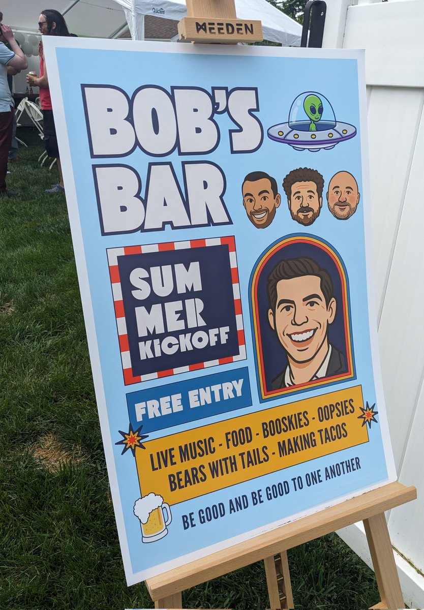 Kristeninthe716's tweet photo. What a pleasure it was to meet everyone at #BobsBar. Many thanks to all for the lovely conversation & laughs. @DamonAmendo @PeteTheBody @ShaunMorash @AidanTHatton @Moist_Pork @GreggCasertaMLB @CarlosWithAK @ZachGelb More pics to come! https://t.co/DgzjPjd6Ks