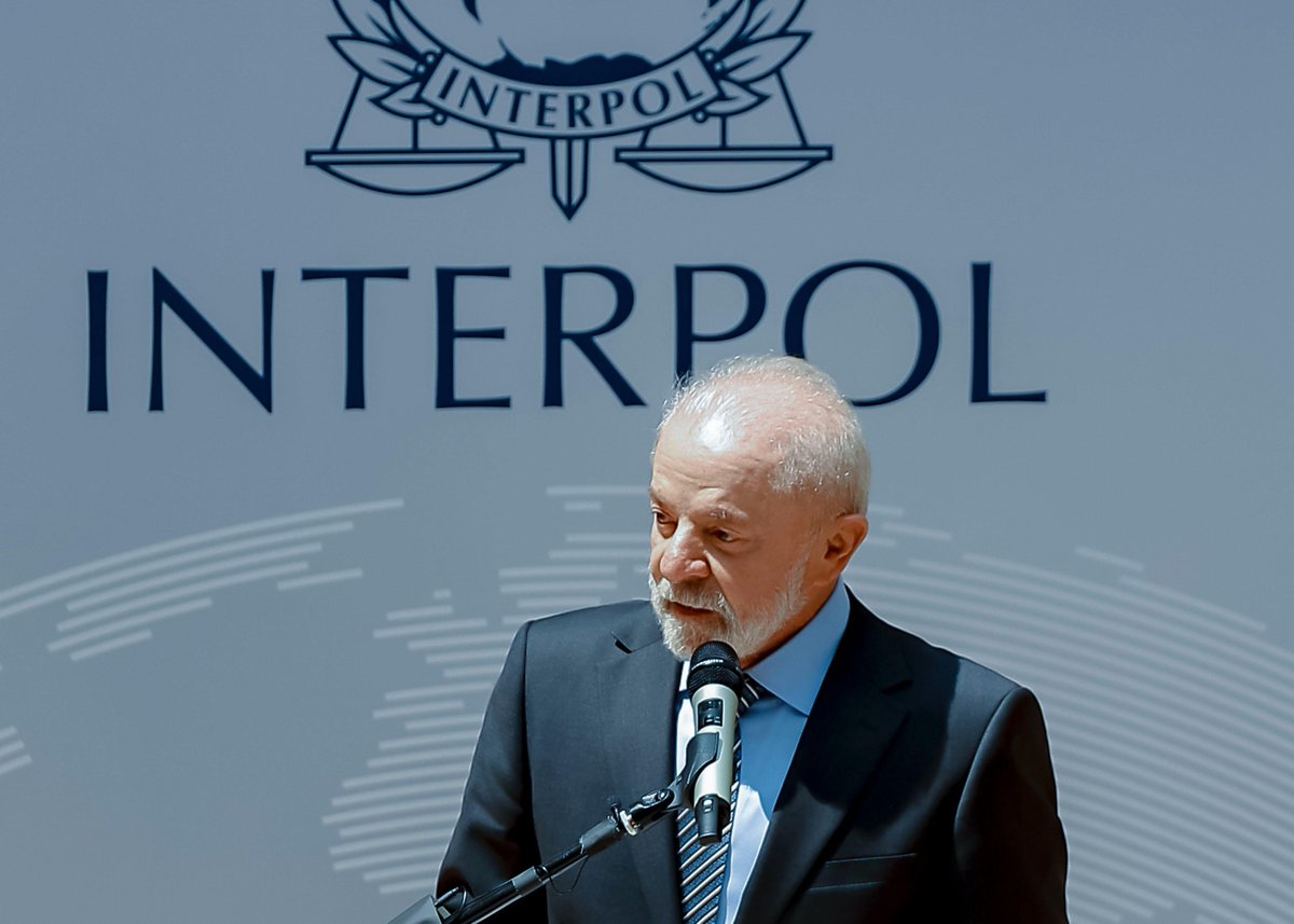 Estamos ampliando a presença internacional da Polícia Federal, com 34 adidâncias nos cinco continentes. Agora estamos presentes em todos os países da América do Sul.

Criamos o Centro de Cooperação Internacional da Amazônia, que reúne autoridades dos 9 países que compartilham