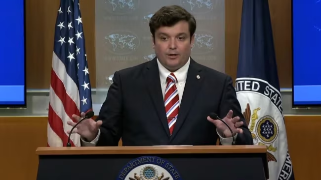 GoryMnaa's tweet photo. The United States on Friday announced new sanctions against 10 people and a network of 27 companies that it said were involved in circumventing sanctions and helping process financial transactions related to Iranian oil sales. https://t.co/21YtsxovkF