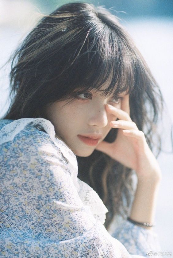 #눈감고_고른_사진이_10rt가_되면_내_그림체로_그린다  
내가 스불재를 실시해볼게 얍  
어라 난 그냥 핀터에서 골랏을 뿐인ㄷㅔ..  되겟냐고ㅋㅋ..