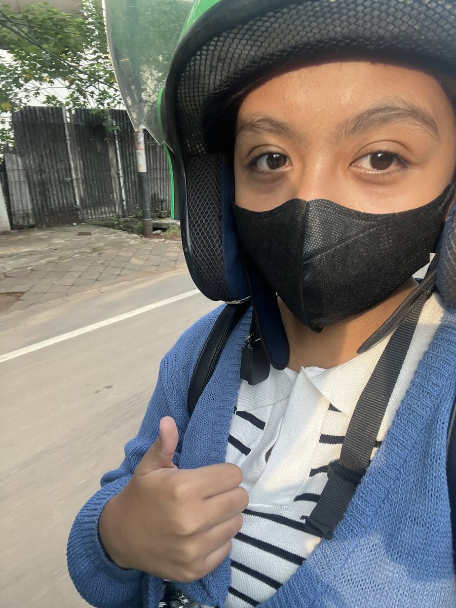 frankiwiil's tweet image. is it worth it? is it worth it? TELL ME IS IT WORTH ITTTTT!!! 👋🏻👋🏻👋🏻 #seeyouUI #camabaUI