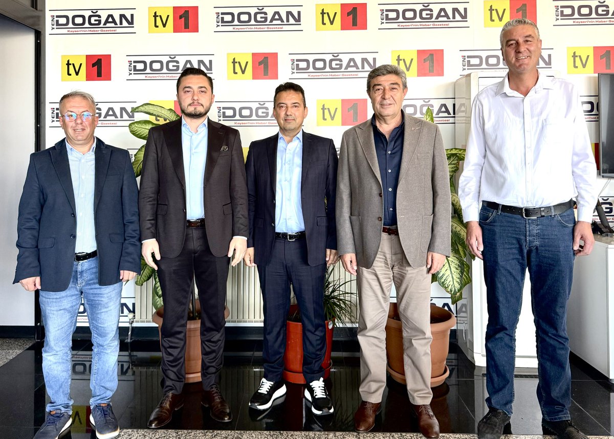Doğan HAVUR (@havurdogan) on Twitter photo AK PARTİ'DEN BAYRAM ZİYARETİ
AK Parti MKYK Üyesi ve Kayseri Milletvekili Dursun Ataş ile Ak Parti Genel Başkanvekili Mustafa Elitaş’ın Yardımcısı İzzet Buzkan, TV1’e Kurban Bayramı ziyaretinde bulundu, <a href="/DursunATAS38/">Dursun ATAŞ</a> <a href="/izzet_buzkan/">Av. Arb. İzzet BUZKAN</a> AK PARTİ'DEN BAYRAM ZİYARETİ
AK Parti MKYK Üyesi ve Kayseri Milletvekili Dursun Ataş ile Ak Parti Genel Başkanvekili Mustafa Elitaş’ın Yardımcısı İzzet Buzkan, TV1’e Kurban Bayramı ziyaretinde bulundu, <a href="/DursunATAS38/">Dursun ATAŞ</a> <a href="/izzet_buzkan/">Av. Arb. İzzet BUZKAN</a>