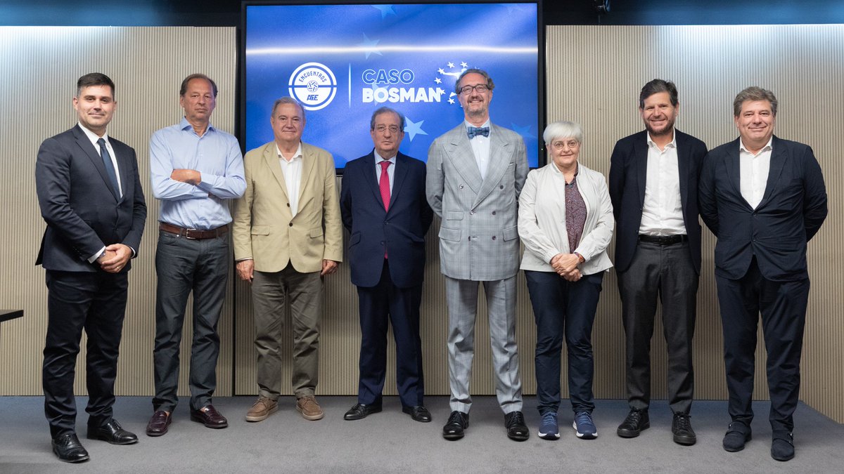 El legado del ‘Caso Bosman’, 30 años después de la sentencia que revolucionó el fútbol y liberó a los futbolistas.

◾️ Reunimos a expertos y protagonistas de aquel proceso para reflexionar sobre su impacto en la legislación deportiva.

🔗 afefutbol.com/caso-bosman-afe