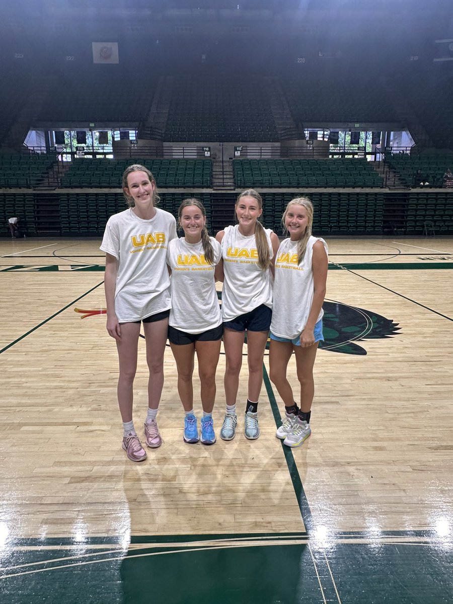 Zoe Alford (@zoealford22) on Twitter photo Had a great time at <a href="/UAB_WBBALL/">UAB Women's Basketball</a> camp!! A big thank you to <a href="/CoachNorton1/">Randy Norton</a> , <a href="/coachmartin04/">Taren Martin</a> , and <a href="/CoachTy_M/">Ty Margenthaler</a> for their time!
<a href="/Parklanewbb/">Parklane Academy Lady Pioneers</a> <a href="/Parklane_Sports/">Parklane Academy Athletics</a> <a href="/msjazzelite/">Mississippi Jazz Elite</a> Had a great time at <a href="/UAB_WBBALL/">UAB Women's Basketball</a> camp!! A big thank you to <a href="/CoachNorton1/">Randy Norton</a> , <a href="/coachmartin04/">Taren Martin</a> , and <a href="/CoachTy_M/">Ty Margenthaler</a> for their time!
<a href="/Parklanewbb/">Parklane Academy Lady Pioneers</a> <a href="/Parklane_Sports/">Parklane Academy Athletics</a> <a href="/msjazzelite/">Mississippi Jazz Elite</a>