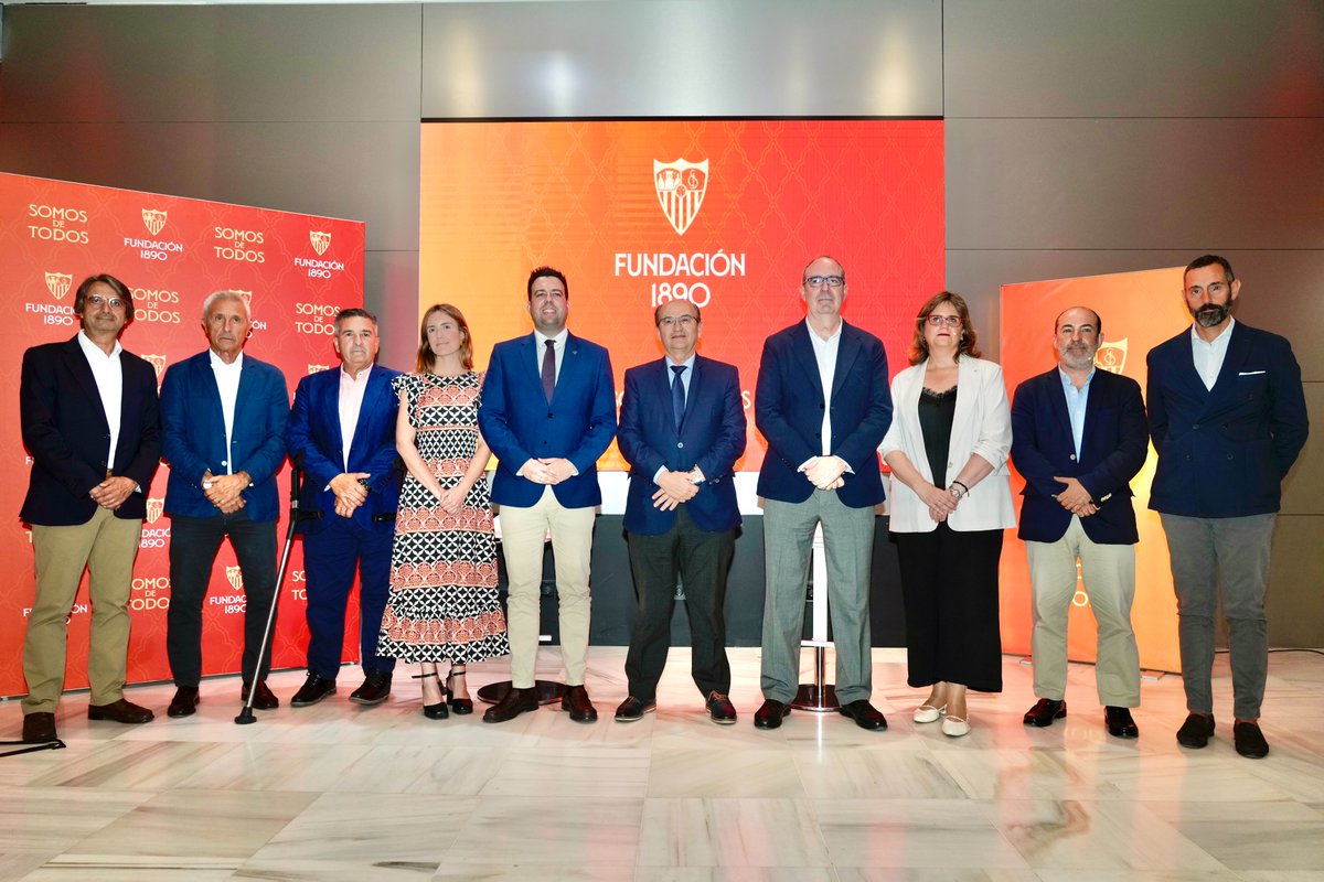 Fundacion1890's tweet photo. 🚨Presentación la #Fundación1890 que centra el foco en la inclusión. 🎯

➕ℹ️➡️https://t.co/CMzuDzZ9oj

#NuncaTeRindas #SomosDeTodos https://t.co/67No11mIkw