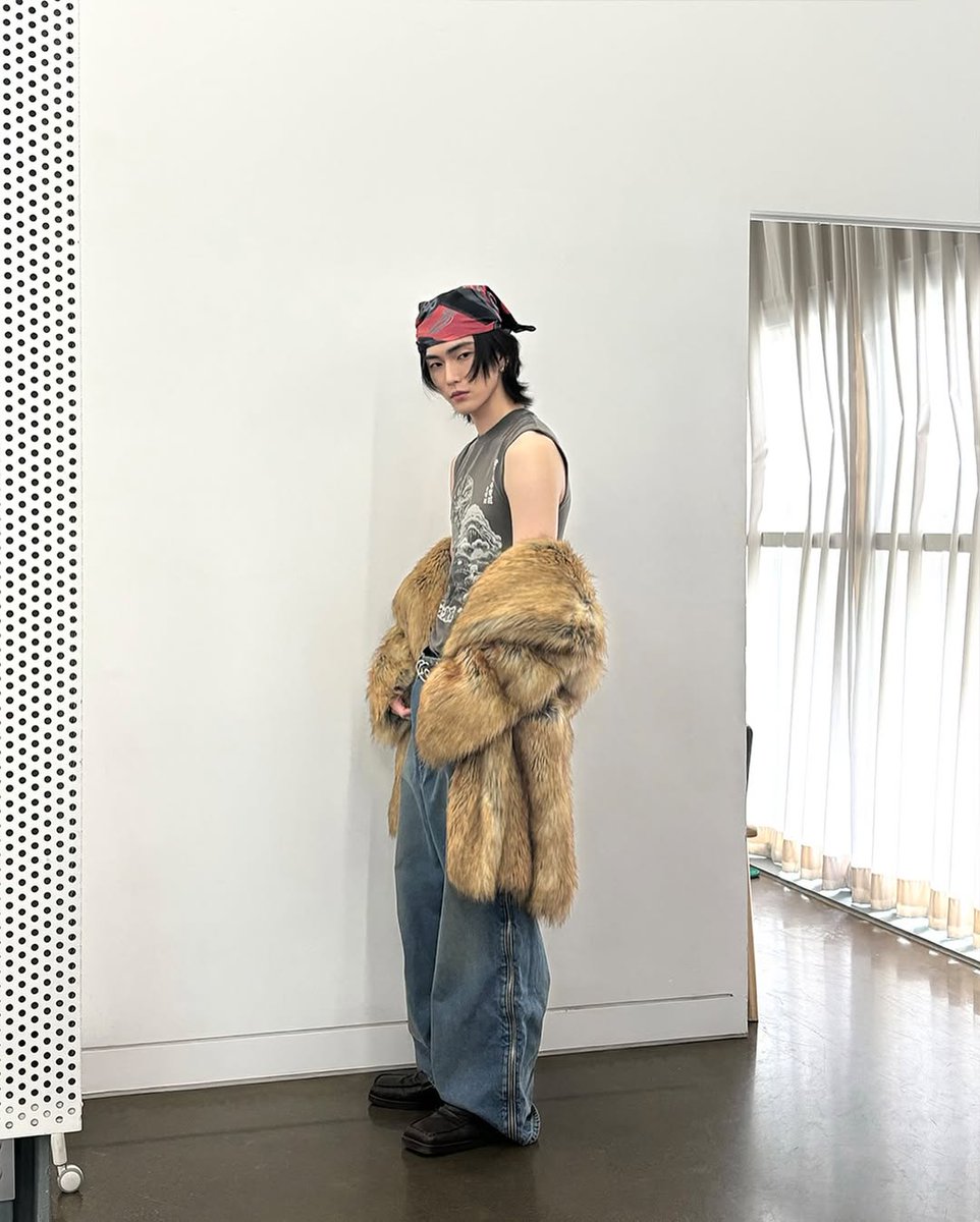 250609 승한 인스타
"🆕️"
#승한 #SEUNGHAN #XEUNGHAN