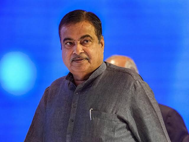 Nitin Gadkari :

2020 - Indian roads to match US standards by 2022 end 

2022 -- Indian roads to match US standards by 2024 end

2024 --- Indian roads to match US standards by 2026 end

2025 ---- Indian roads to match US standards by 2027 end

...So easy to Fool Public