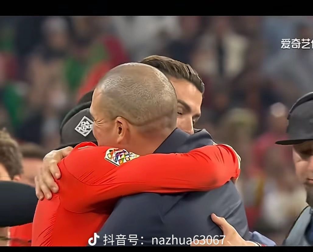 胜利不像路边的蒲公英一样唾手可得，但路上的风景确值得我们全力以赴。