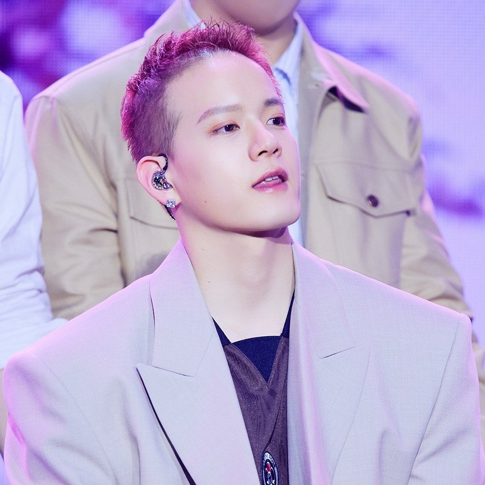 달탱이 tweet media