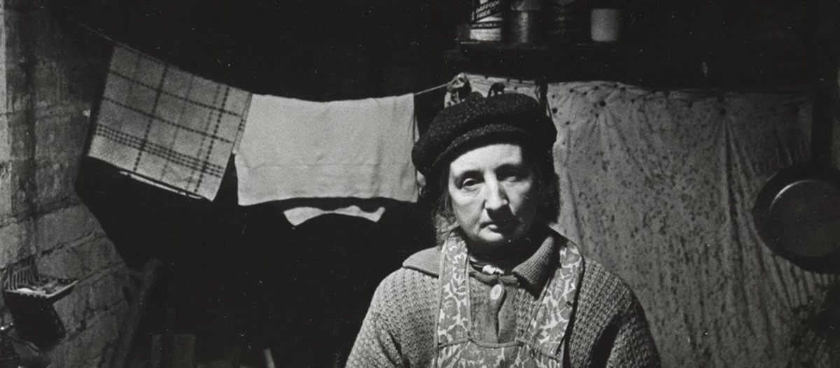 #BrumHour 🐝 Networking with #Birmingham (@brumhour) on Twitter photo Home in the Shadows <a href="/nationaltrust/">National Trust</a> Back to Backs
Until late September 2025 "works by documentary photographer Nick Hedges" with <a href="/LibraryofBham/">LibraryofBirmingham</a>
Details: nationaltrust.org.uk/visit/birmingh…
#Birmingham #BrumHour Home in the Shadows <a href="/nationaltrust/">National Trust</a> Back to Backs
Until late September 2025 "works by documentary photographer Nick Hedges" with <a href="/LibraryofBham/">LibraryofBirmingham</a>
Details: nationaltrust.org.uk/visit/birmingh…
#Birmingham #BrumHour
