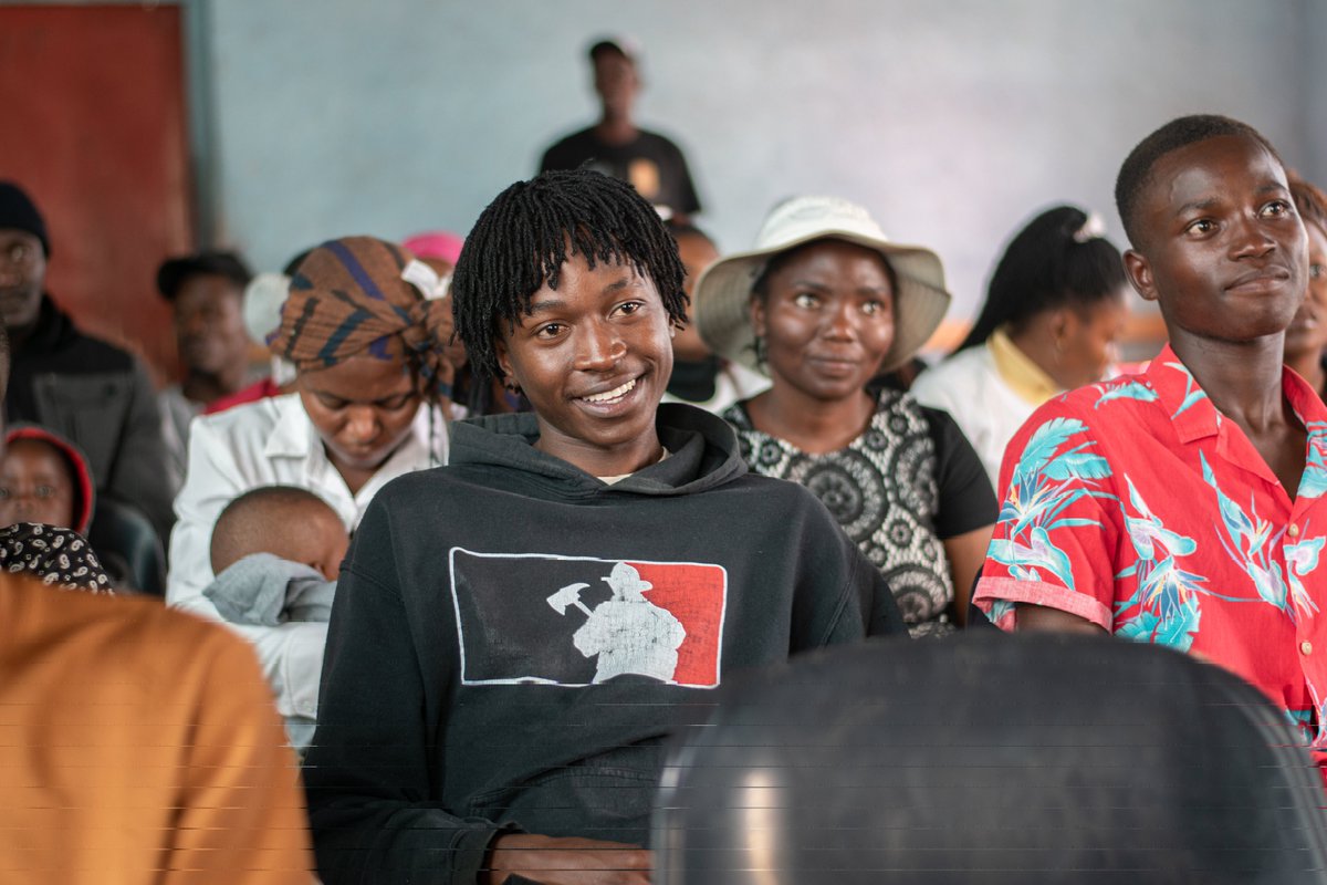 Last week, the #UrbanFuture Mutare Consortium was in Wards 5 and 4. Through engaging discussions and  #youngchampions and agro-preneurs gained practical knowledge on cultivating healthy livelihoods and utilizing backyard spaces at their homesteads

#forwardwegrow