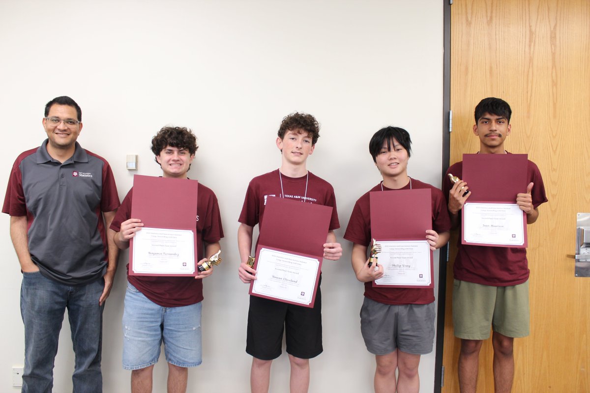 TAMUstats's tweet image. Thatβs a wrap on the 2025 Storytelling with Data Summer Camp! ππ
Huge thanks to the students, parents, and TAMU Stats faculty & staff for an amazing week. π
Canβt wait to see some of you in the Stats Department soon! ππ
#Camp2025 #TAMUStatistics #StorytellingWithData