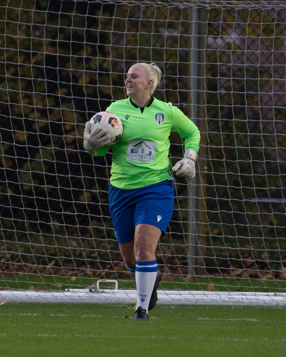 📢 Milestone Alert 📢

Today we are celebrating Karys Paton for hitting 25 appearances during the previous season. 

Ever dependable you may even spot Karys donning goalkeeper gloves to help the team out of a bind. 

#Weareunited #Colu #CUWFC