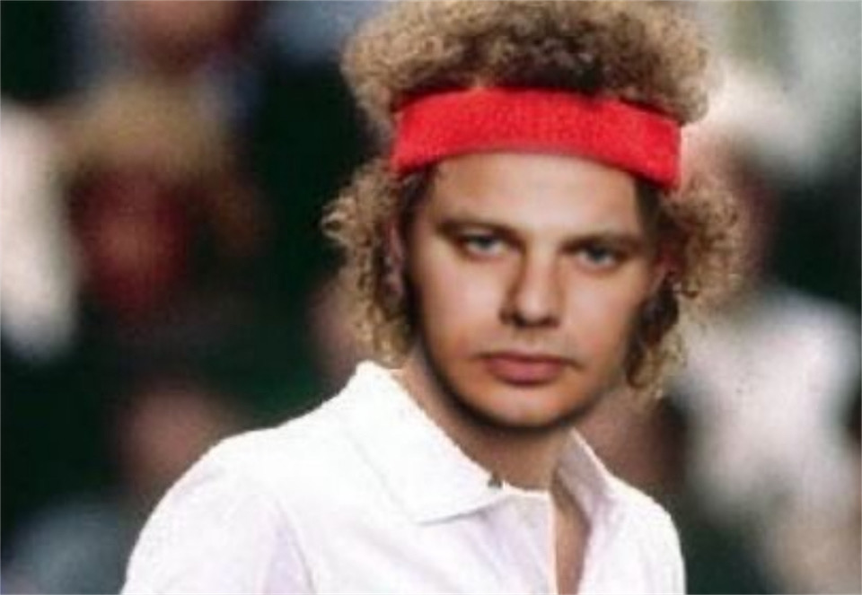 Happy Birthday and love to the one and only Ed Simons! ❤️🎂🎉