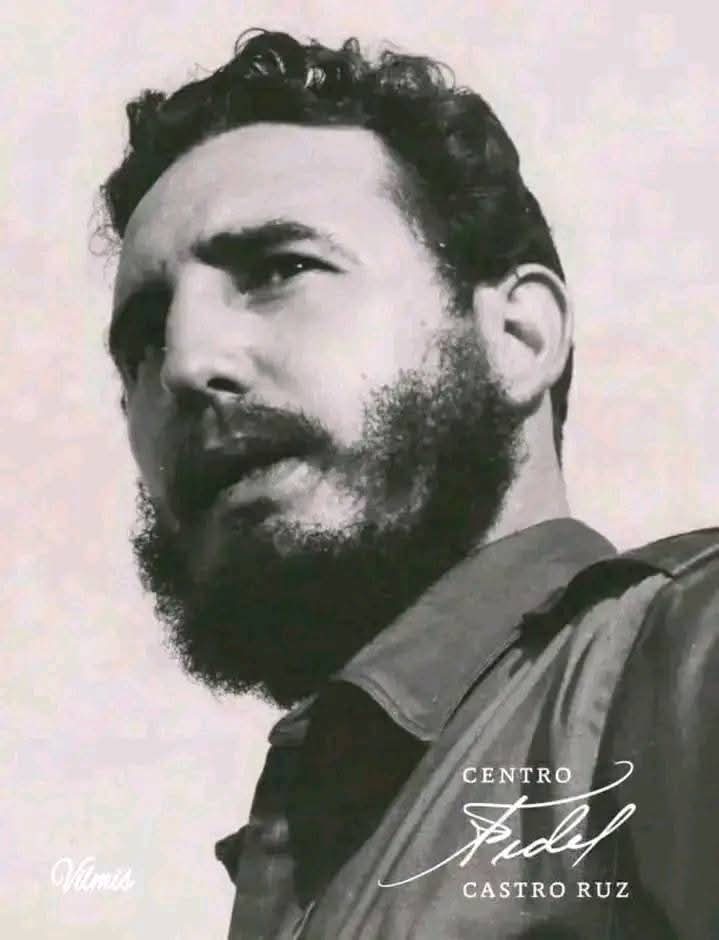 :

 "Fidel Castro: un líder que marcó la historia de Cuba y del mundo. Su legado sigue vivo en las luchas por la justicia social. #FidelCastro #Cuba #EducaciónGranma
#CubaMined #ProvinciaGranma