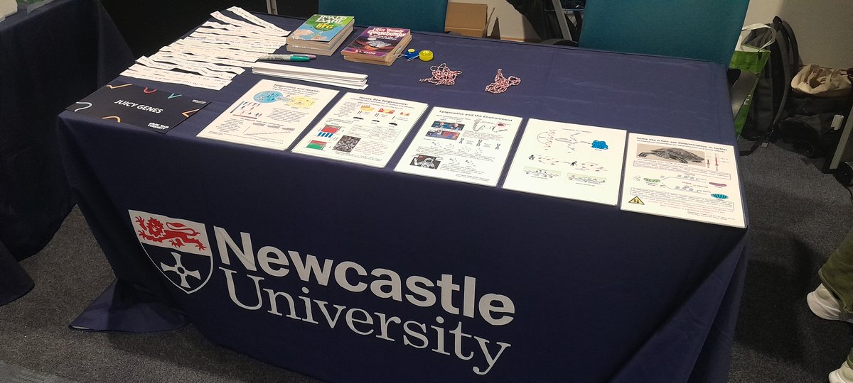 We had a fantastic time at Newcastle University's #DiscoverFestival this weekend! A hands-on activity using methylated spirit and fruit to extract cells containing #DNA, sparking curiosity and great conversations with families and young science enthusiasts. 🍓🥝 #Outreach