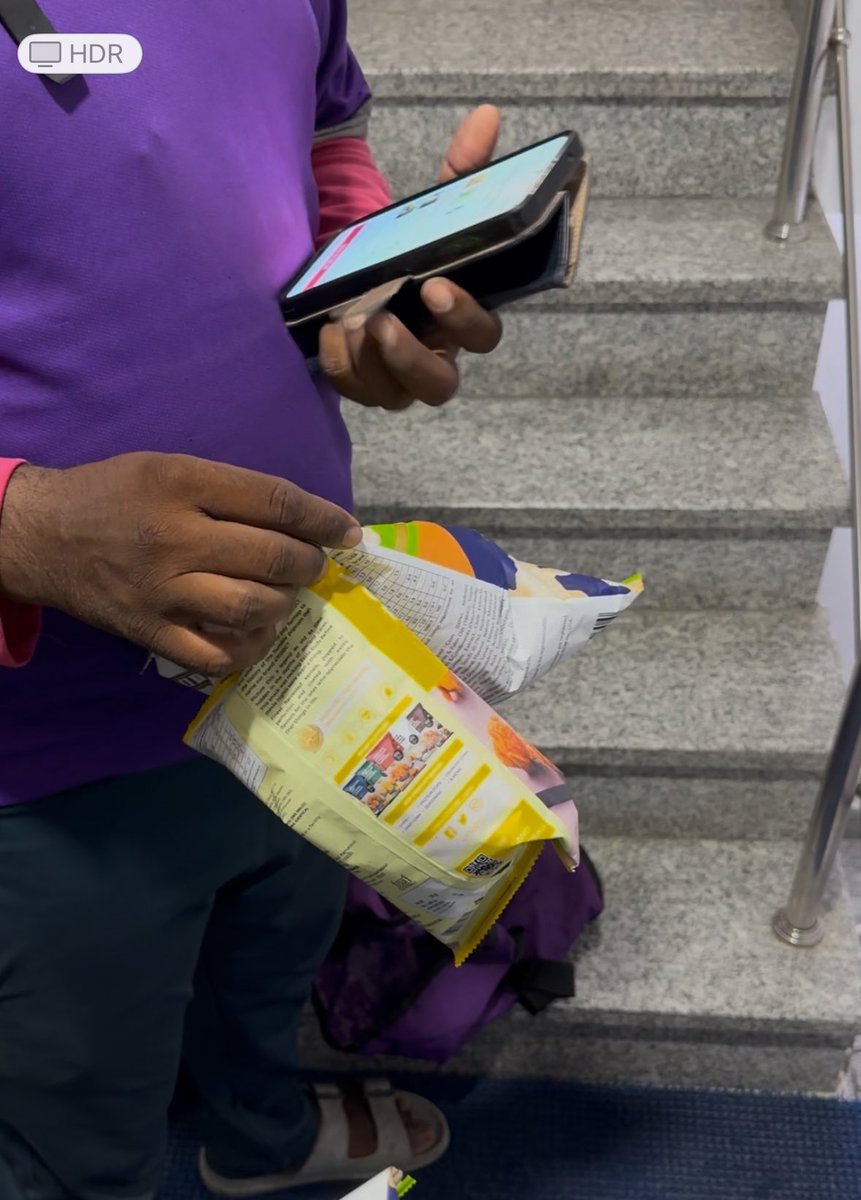 SahilDhingra13's tweet photo. Absolutely ridiculous, @ZeptoNow. I paid ₹70 in handling fees + GST and your delivery guy shows up with loose cans &amp; chips, no bag. He says “the store told us to deliver it like this.
What the hell are we paying for—premium mishandling? Been 3 days no resolution till now. https://t.co/ub40DeD0hK
