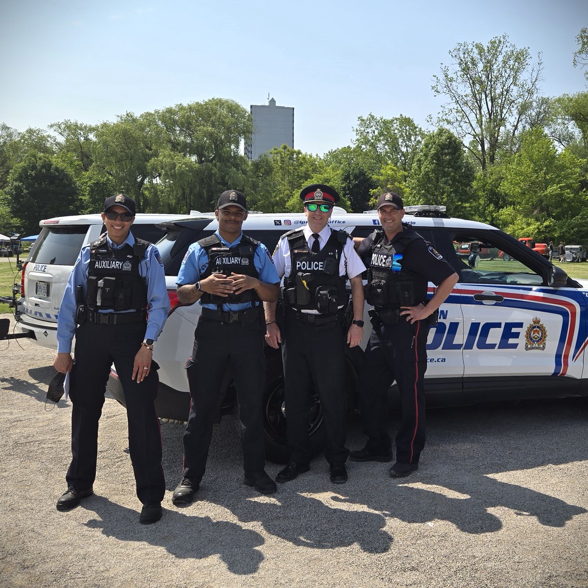LPS members had an awesome time connecting with Londoners at the Hamilton Road Business Improvement Area (BIA) Carnevale Parade last week! 😀 

It was heartwarming to see local businesses, cultural groups, and community organizations come together to showcase diversity and