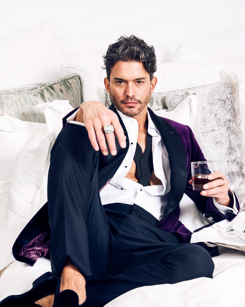 900 North Michigan Shops tweet media