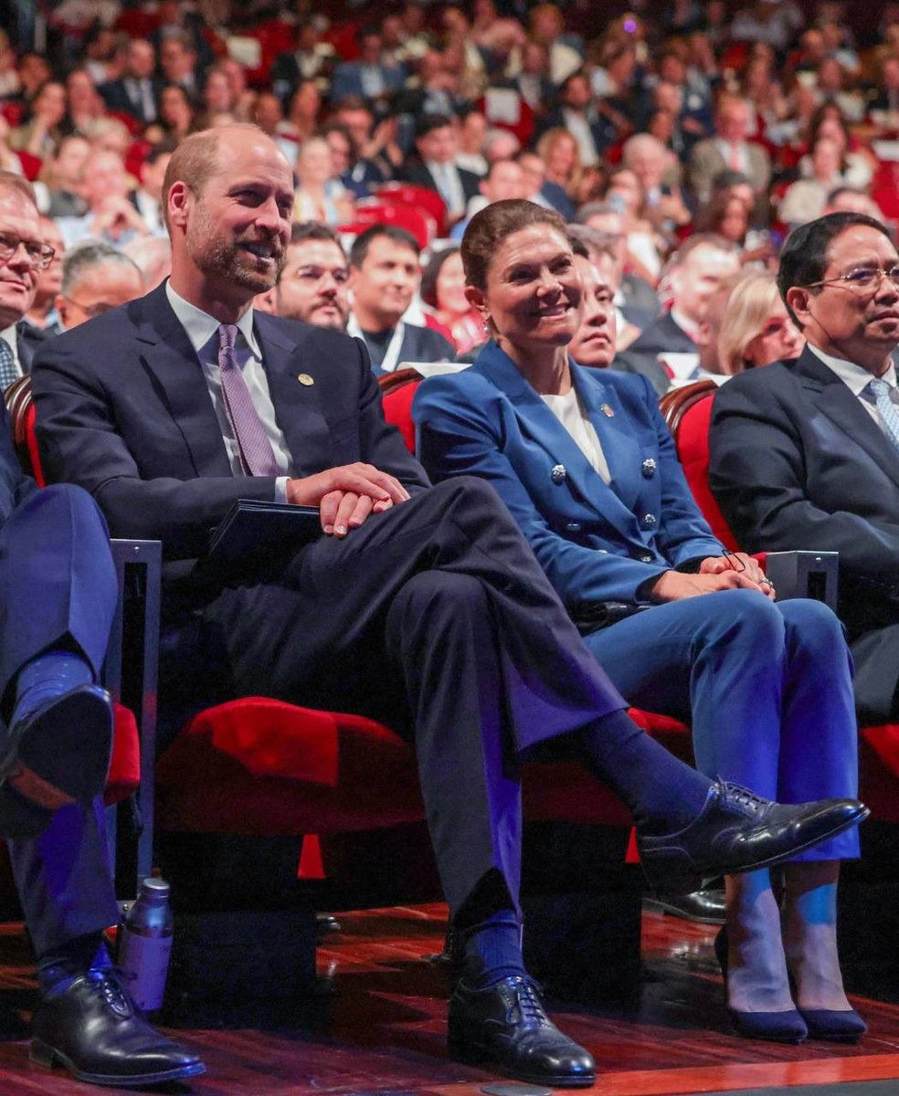 agedorgallery's tweet photo. 🌟 A Gathering of Visionaries in Monaco*

Yesterday, Monaco played host to the illustrious *Blue Economy and Finance Forum*—an affair where brilliance converged. Among the constellation of luminaries, our very own **Albert, William, and Victoria** graced the occasion with their presence.  

Adding to the grandeur, President Macron arrived for a two-day visit to the Principality. In a moment of splendid synchronicity, he and **Madame Macron** were seen exchanging warm greetings with our distinguished guests mere hours earlier.  

A convergence of minds, a celebration of purpose—Monaco once again proves itself the stage where the extraordinary unfolds.  

#BlueEconomy #MonacoMoments #Leadership #Visionaries #GlobalFinance #ÉliteGathering #MacronInMonaco  #PrinceAlbert #PrinceWilliam #PrinceofWales #Macron #PresidentofFrance #QueenVictoria